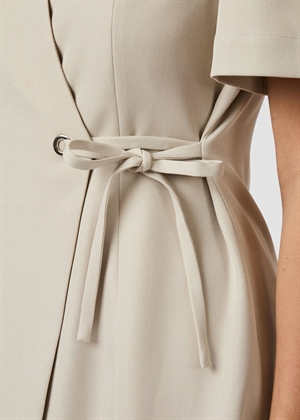 Sendita eyelet kjole Sand Neo Noir